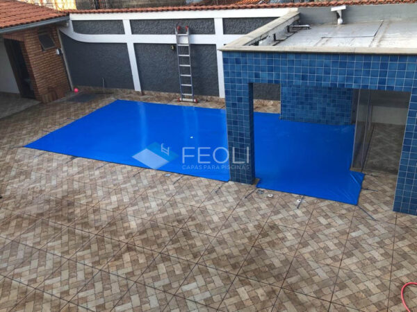 Capa de proteção em poliéster tramado com dupla camada de PVC para piscina - sob medida - Feoli Capas - Image 9